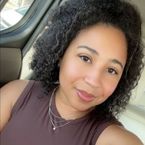 Meet your Posher, Brandy